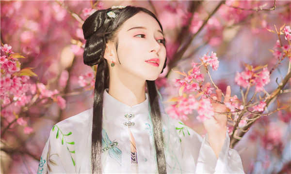 乃东供卵试管婴儿：助您实现家庭梦想的科学方案